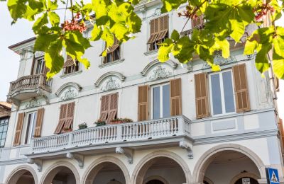 Appartamento in edificio storico in vendita 28040 Lesa, Piemonte, Foto 20/26