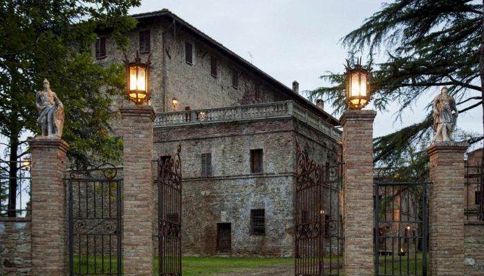 Casa padronale Buonconvento, Toscana