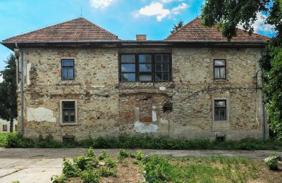 Villa padronale in vendita Regione di Košice, renesančný kaštieľ