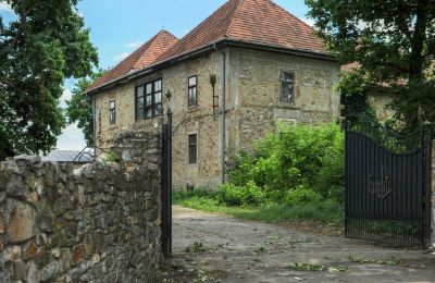 Villa padronale in vendita Regione di Košice, kaštieľ s parkom