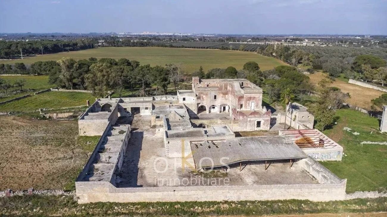 Immagini Proprietà di 52 ettari in Puglia come investimento