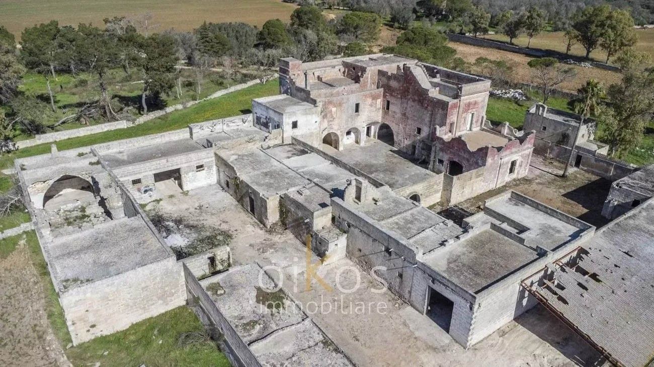 Immagini Proprietà di 52 ettari in Puglia come investimento