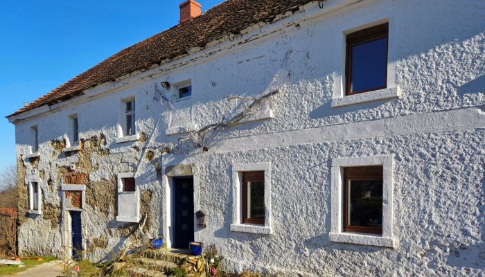 Casa di campagna in vendita Lubomierz, Bassa Slesia,  Polonia