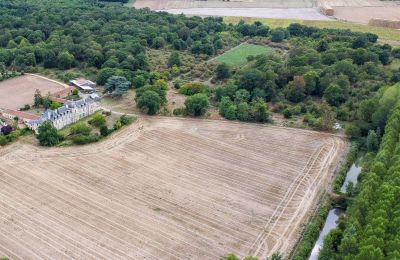 Castello in vendita Loudun, Nuova Aquitania, Foto con drone