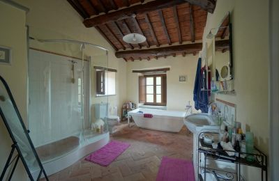 Casale in vendita 06019 Preggio, Umbria:  