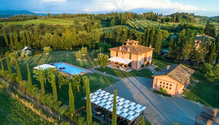 Villa storica Fauglia, Toscana