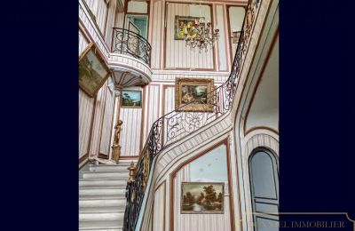 Castello in vendita Chantilly, Hauts-de-France, Scala