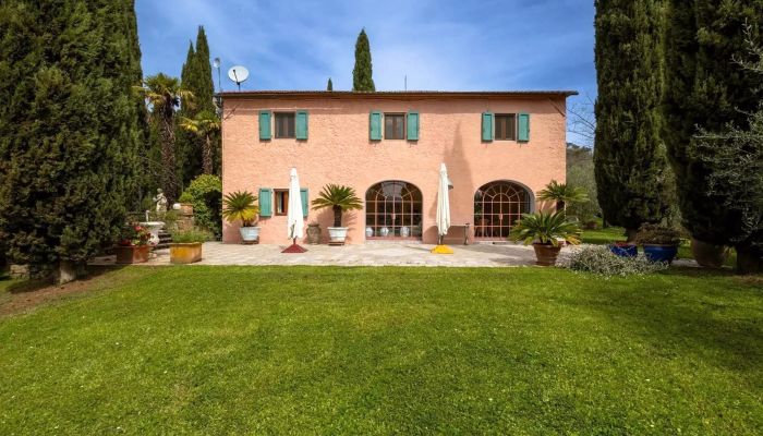 Casa rurale in vendita Vicchio, Toscana,  Italia