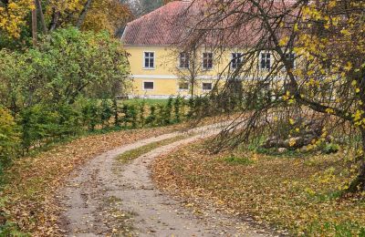 Villa padronale in vendita Laidi, Rudes muiža, Curlandia, Vialetto