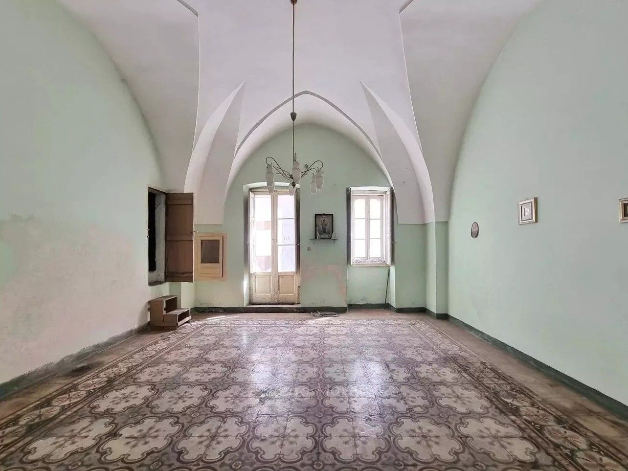 Immagini Antica casa di città in vendita a Oria