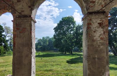 Castello in vendita Więsławice, Kujavie-Pomerania, Portico
