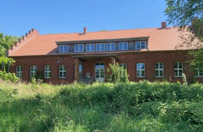 Villa padronale in vendita 17309 Fahrenwalde,  Friedrichhof 7-8, Mecklenburg-Vorpommern, Vista posteriore