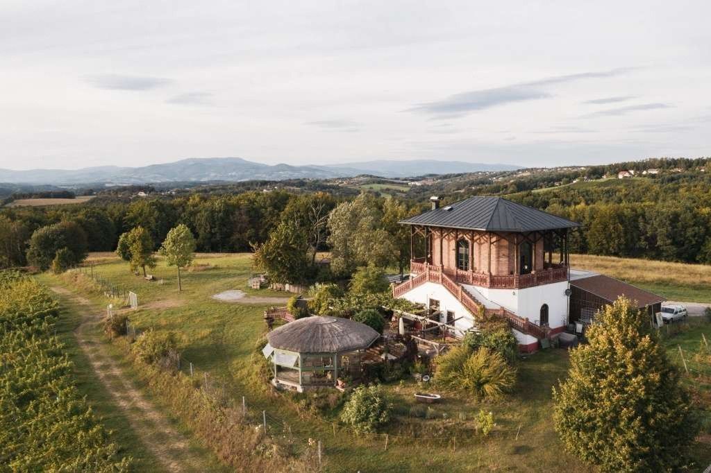 Immagini Esclusiva casa storica nel vigneto, Stiria