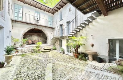Villa padronale in vendita 28824 Oggebbio, Località Rancone, Piemonte, Cortile