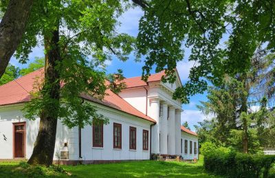 Villa padronale in vendita Rożnów, Dwór w Rożnowie, Piccola Polonia, Vista laterale