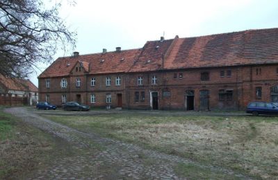 Castello in vendita Osetno, Pałac w Osetnie, Bassa Slesia, Dependance