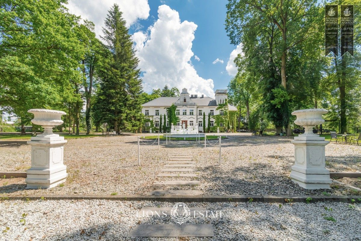 Pstrokonie, Łódź in vendita