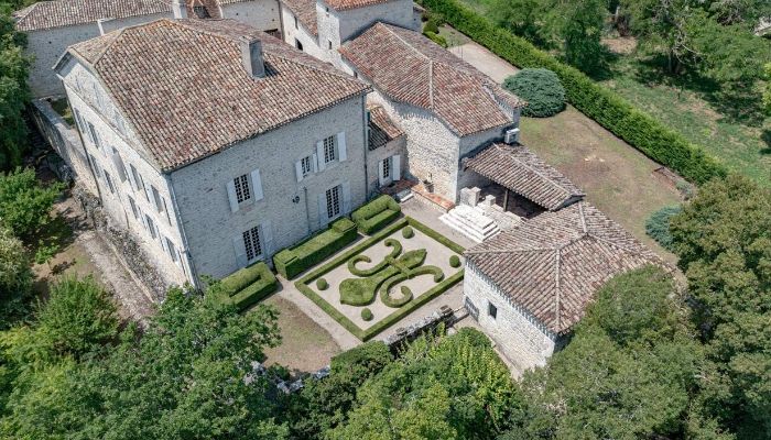 Castello medievale in vendita Roquecor, Occitania,  Francia