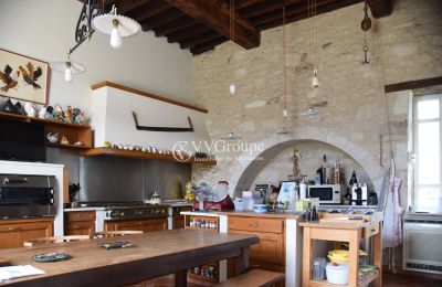 Castello in vendita Monflanquin, Nuova Aquitania, Cucina
