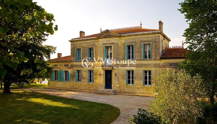 Castello in vendita Blaye, Nuova Aquitania,  Francia