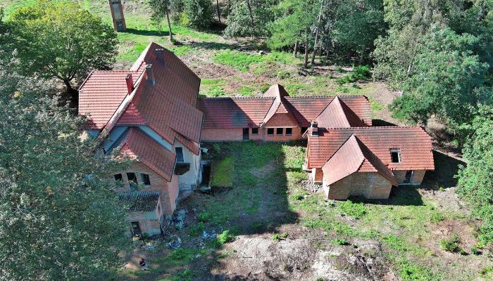 Casa di campagna in vendita Zegrze Pomorskie, Pomerania Occidentale,  Polonia