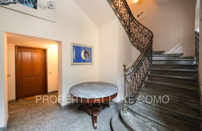 Appartamento in edificio storico in vendita Torno, Lombardia, Scala