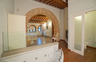 Casa di campagna in vendita 06069 Tuoro sul Trasimeno, Umbria, Foto 20/23