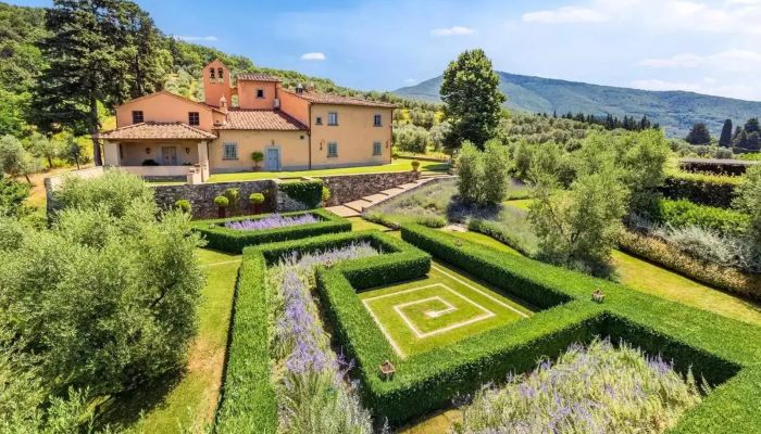 Monastero in vendita Calenzano, Toscana,  Italia