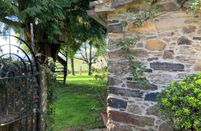 Casa di campagna in vendita Melide, Cabazás, Galizia, Entrada al jardín