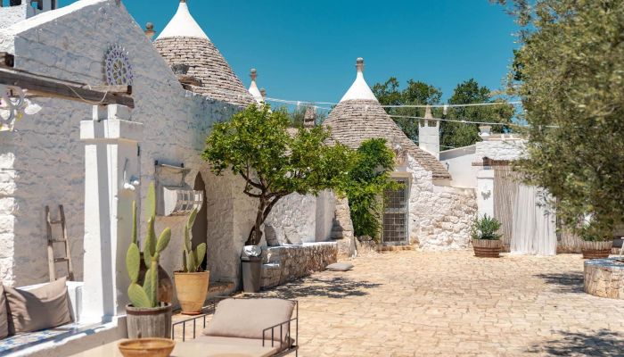 Trullo in vendita Martina Franca, Puglia,  Italia