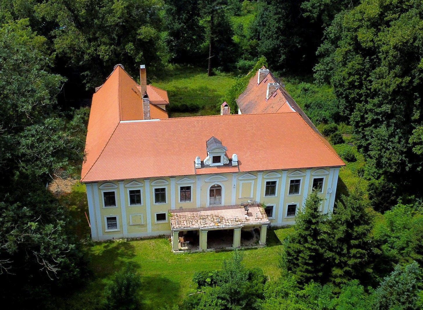 Immagini Castello barocco in Boemia occidentale
