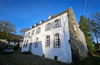 Castello in vendita Astenet, Wallonie, das Herrenhaus, voll saniert 