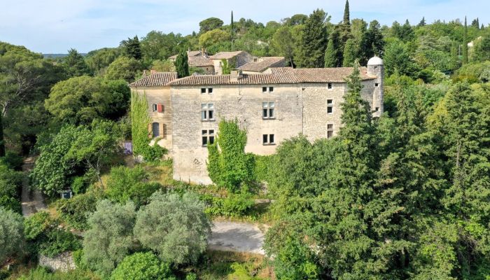 Castello in vendita Uzès, Occitania,  Francia