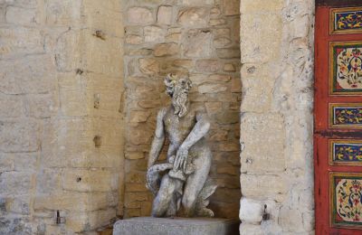 Castello in vendita Uzès, Occitania, Dettagli