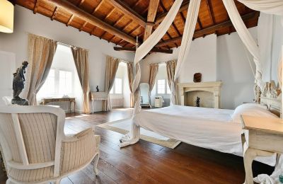 Castello in vendita Uzès, Occitania, Camera da letto
