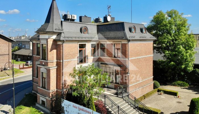 Villa storica in vendita Radomsko, Łódź,  Polonia