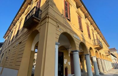 Palazzo in vendita Soresina, Lombardia, Foto 2/36