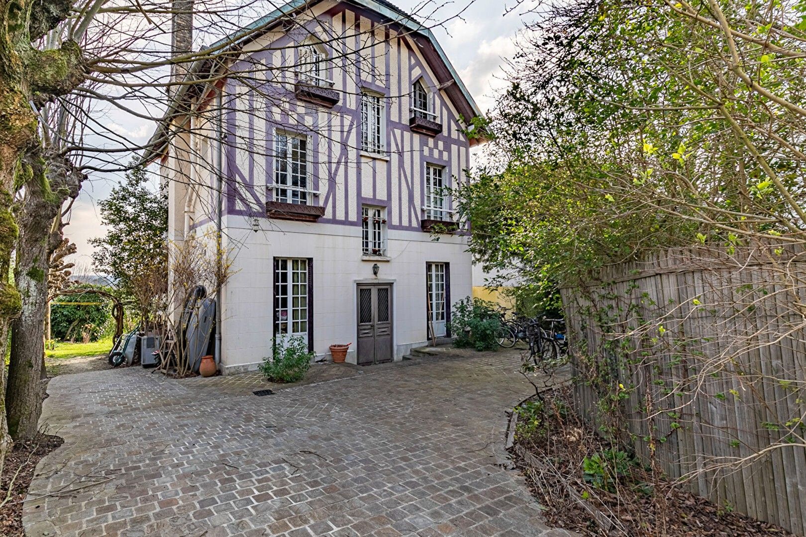 Immagini Casa da sogno a ovest di Parigi