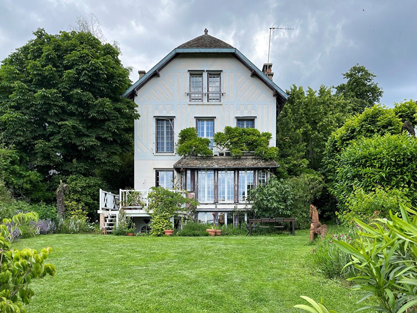 Immagini Casa da sogno a ovest di Parigi