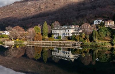 Villa storica in vendita Omegna, Piemonte, Foto 2/48