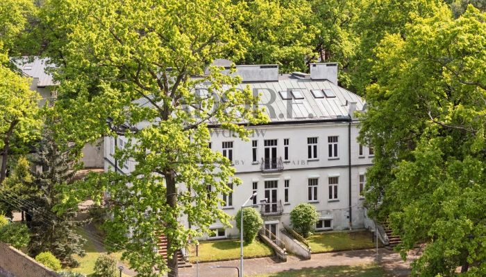 Villa storica in vendita Konstancin-Jeziorna, Masovia,  Polonia
