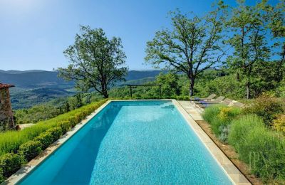 Casa di campagna in vendita 06019 Preggio, Umbria, Piscina