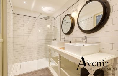 Villa padronale in vendita Vaugneray, Auvergne-Rhône-Alpes, Bagno