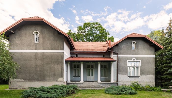 Villa storica prebellica con 430 m² a Grodzisk Mazowiecki, vicino a Varsavia
