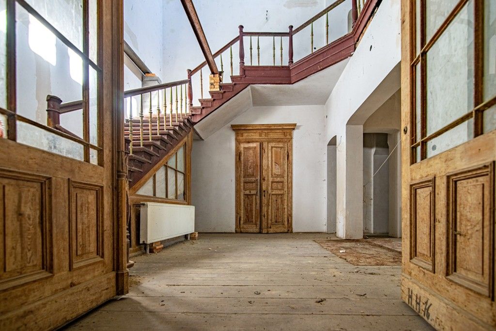 Immagini Villa padronale con parco vicino a Poznań