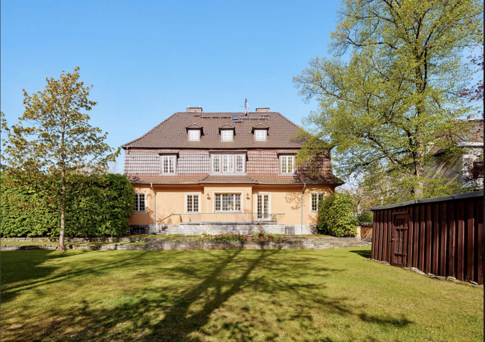 Immagini Villa con architettura storica e comfort moderno a Berlino