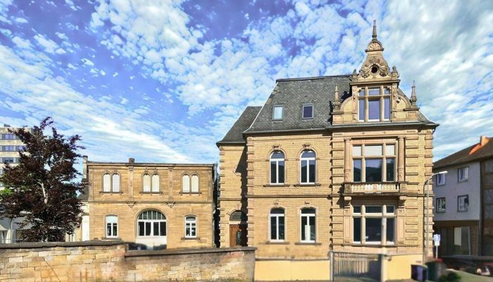Villa storica in vendita Neustadt an der Weinstraße, Renania-Palatinato,  Germania