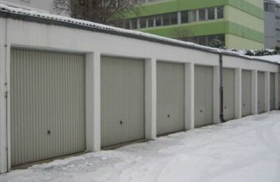 Villa storica in vendita Neustadt an der Weinstraße, Renania-Palatinato, Garagen
