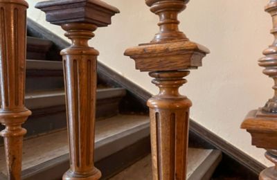 Villa storica in vendita Neustadt an der Weinstraße, Renania-Palatinato, Holztreppe