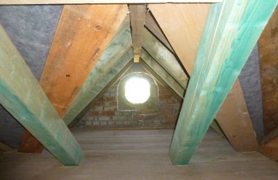 Castello in vendita Tyńczyk Legnicki, Tyńczyk Legnicki  3, Bassa Slesia,, Soffitta